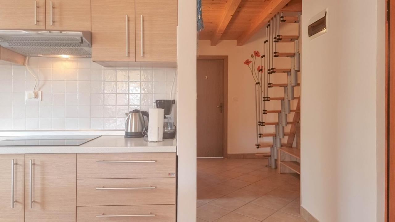 Carlo Apartment โลเวร็ตชิกา ภายนอก รูปภาพ